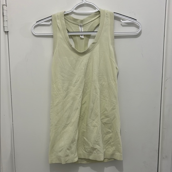 Athleta Women's Cream Tank Top - Picture 1 of 1